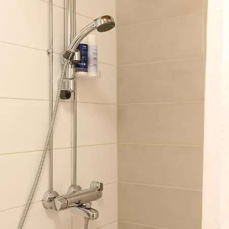 Kielo Serene Aurora City, 3bd, Street Parking شقة روفانييمي